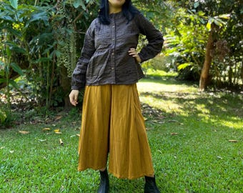 Linen Boho Blouse, Charcoal Gray with Wooden Buttons