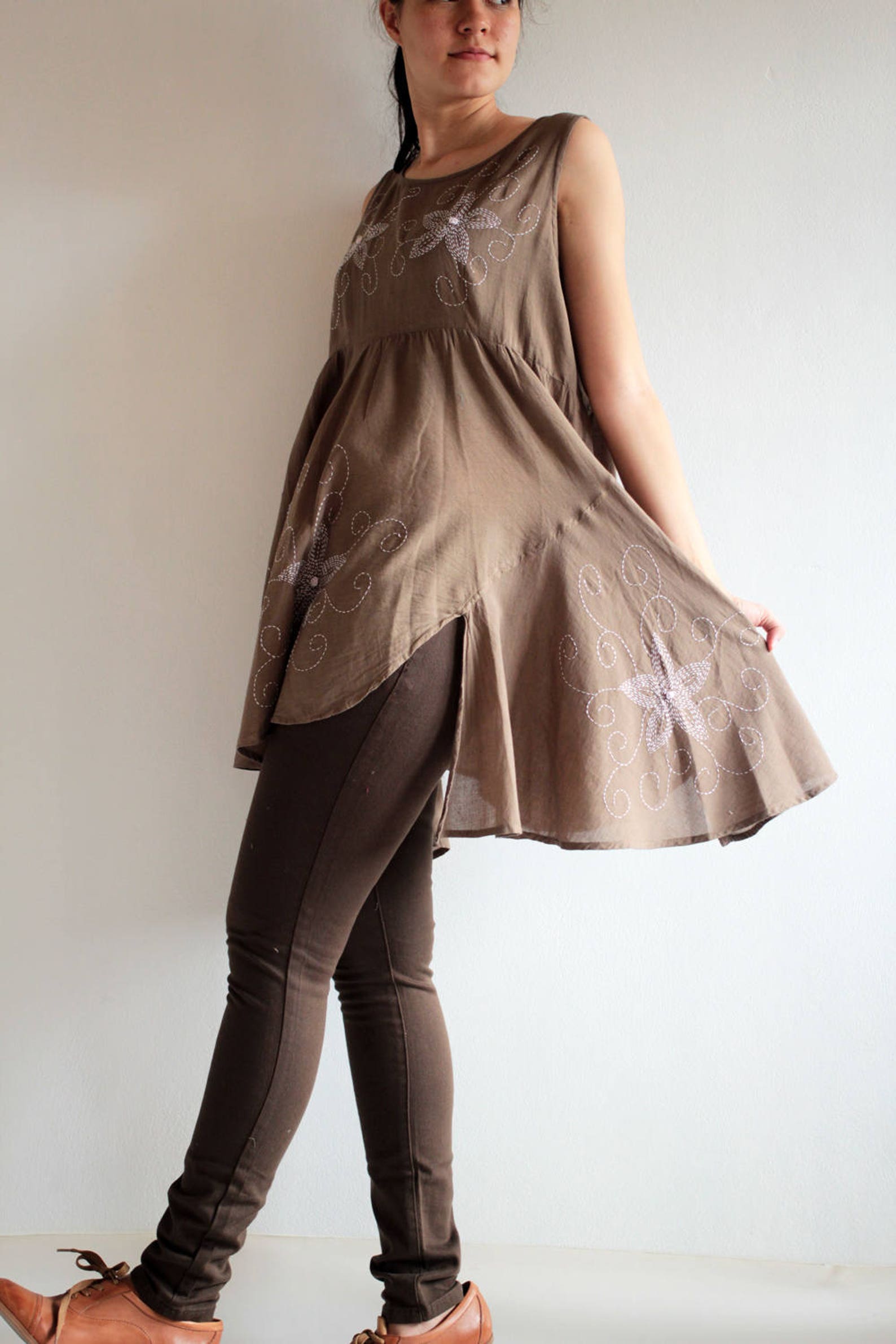 Asymmetric sleeveless knee length dress main image 0