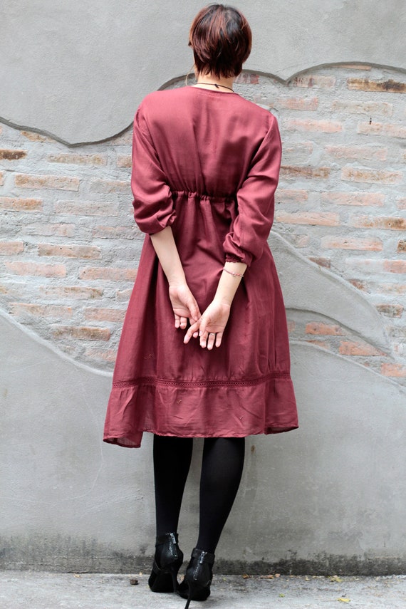 Knee length dress (1423) in cotton mixed with silk (one size) Knee length dress (1423) in cotton mixed with silk (one size)