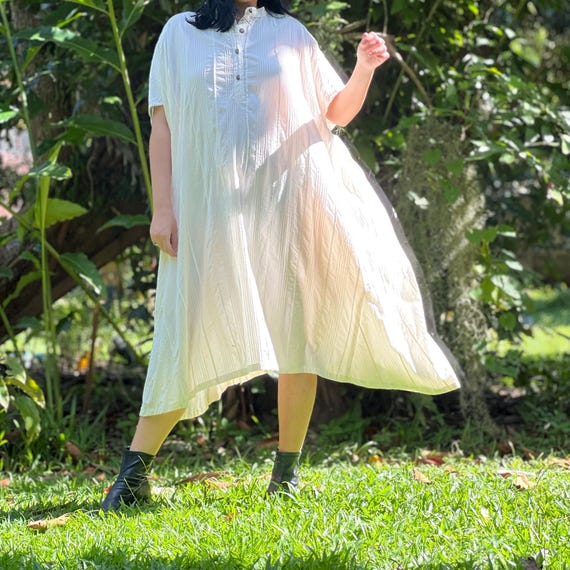 cotton crinkle dress Handmade Cotton Crinkle Dress: Boho Oversized A-line, Coconut Buttons
