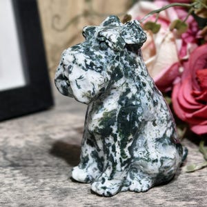 Moss Agate Dog Sculpture, Home Decor, Crystal Dog Decor, Gemstone Dog Gift, Energy Crystal, Crystal Animal Decor, Healing Stone