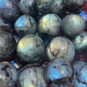 Natural Labradorite Sphere, Natural Crystal sphere, Quartz Crystal, Polishing Labradorite ball, Healing Stone, Metaphysical Crystal Ball