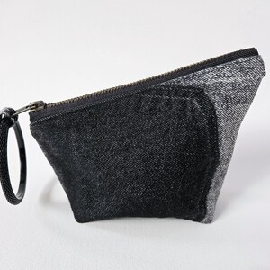 Denim Pouch. Upcycled Denim Bag. Denim Clutch. 80's. Acid Wash. Cosmetic Bag. Makeup Bag. Denim Wristlet. image 3