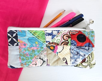 Quilted Pouch. Vintage Quilt. Quilted Fabric. Quilted Pencilcase. Denim Pouch. Cosmetic Bag. Makeup Pouch. Heart Charm.