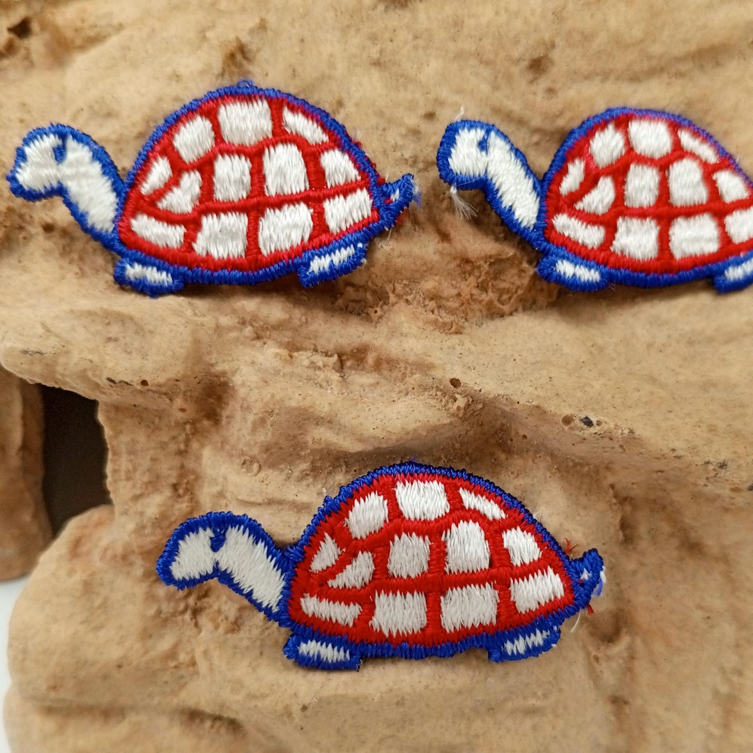 1960s Vintage Turtle Applique Red Blue White Embroidered Retro Tortoise ...