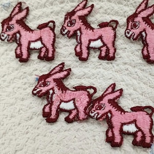 Vintage Antique Pink Donkey Appliqué Patch Sewing Craft Supply Retro Embroidered sew On Patch