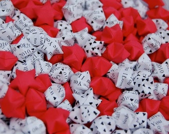 200 Origami Lucky Stars - Customized Wedding Decoration / Favors / Confetti