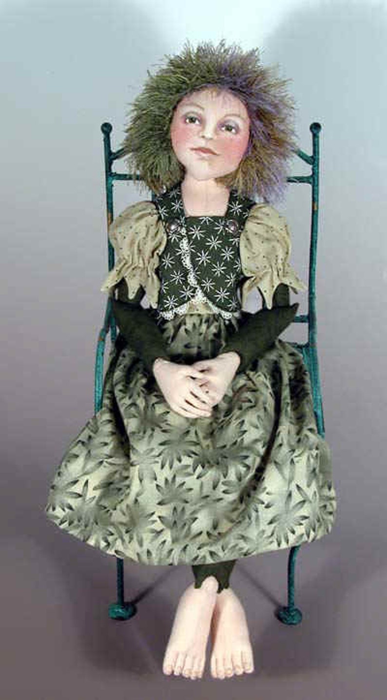 Averill, 18-19 inch cloth doll E-PATTERN image 5