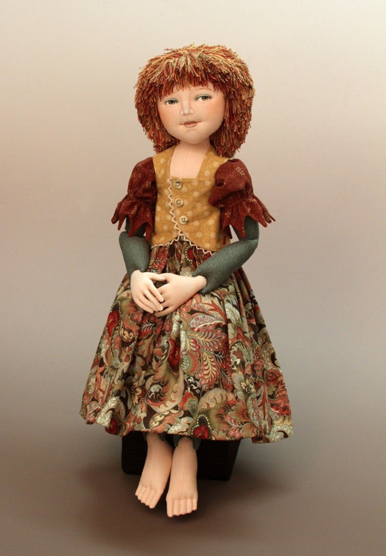 Averill, 18-19 inch cloth doll E-PATTERN image 3