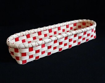 Hand Woven French Bread Basket: Fuchsia & Natural Reed, Long Storage