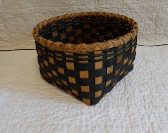 Hand Woven Basket: Dark Green and Golden Oak, Square Storage