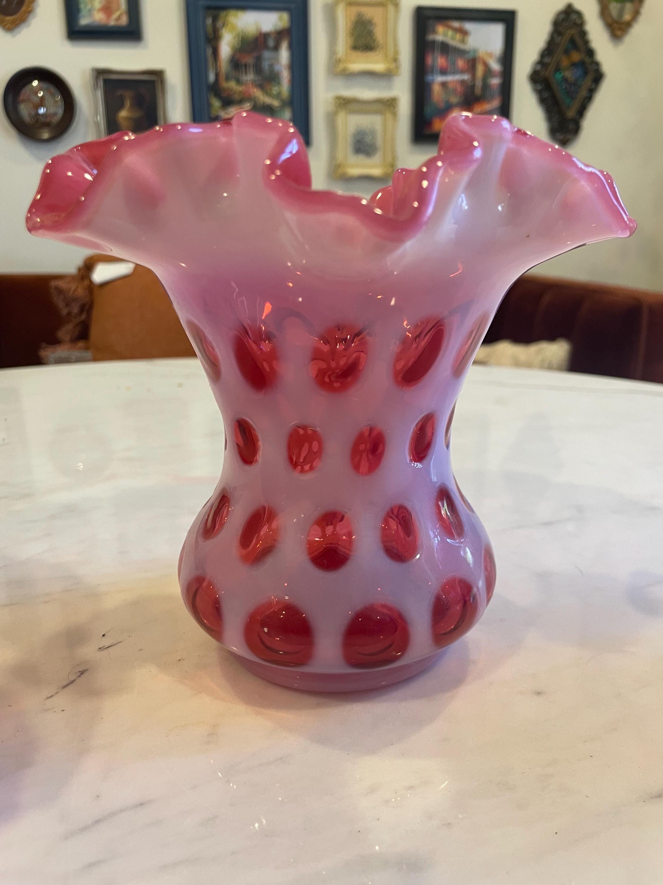 ヴィンテージ フェントン クランベリー ガラス ホブネイル フリル