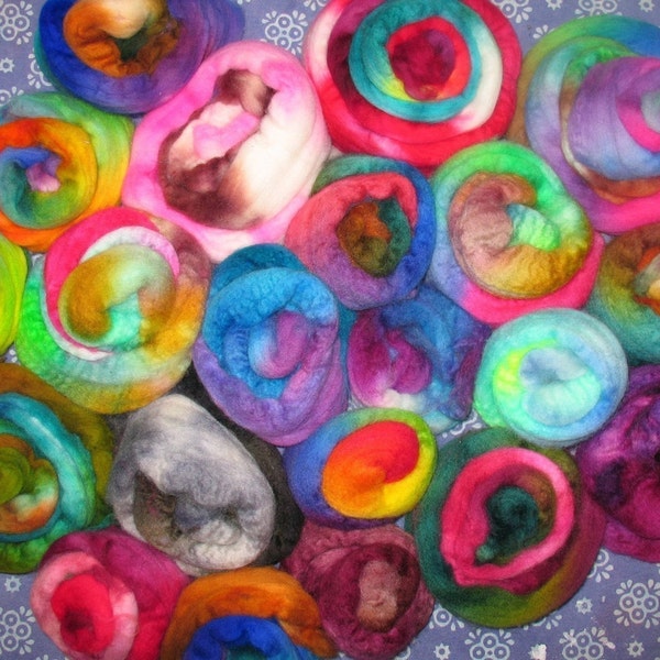 Merino Wooly Cupcakes -- Felter's Favorite -- 4 oz -- Hand dyed Assortment of Wool Top