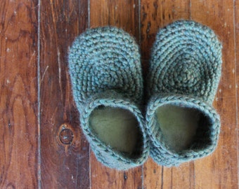 Pattern for Wool Sheepskin Crochet Slippers  - For Adults - Size 5.5 to 13 - Instant Download