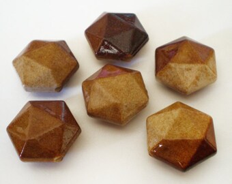 20mm Faceted brown acrylic beads - 8pcs