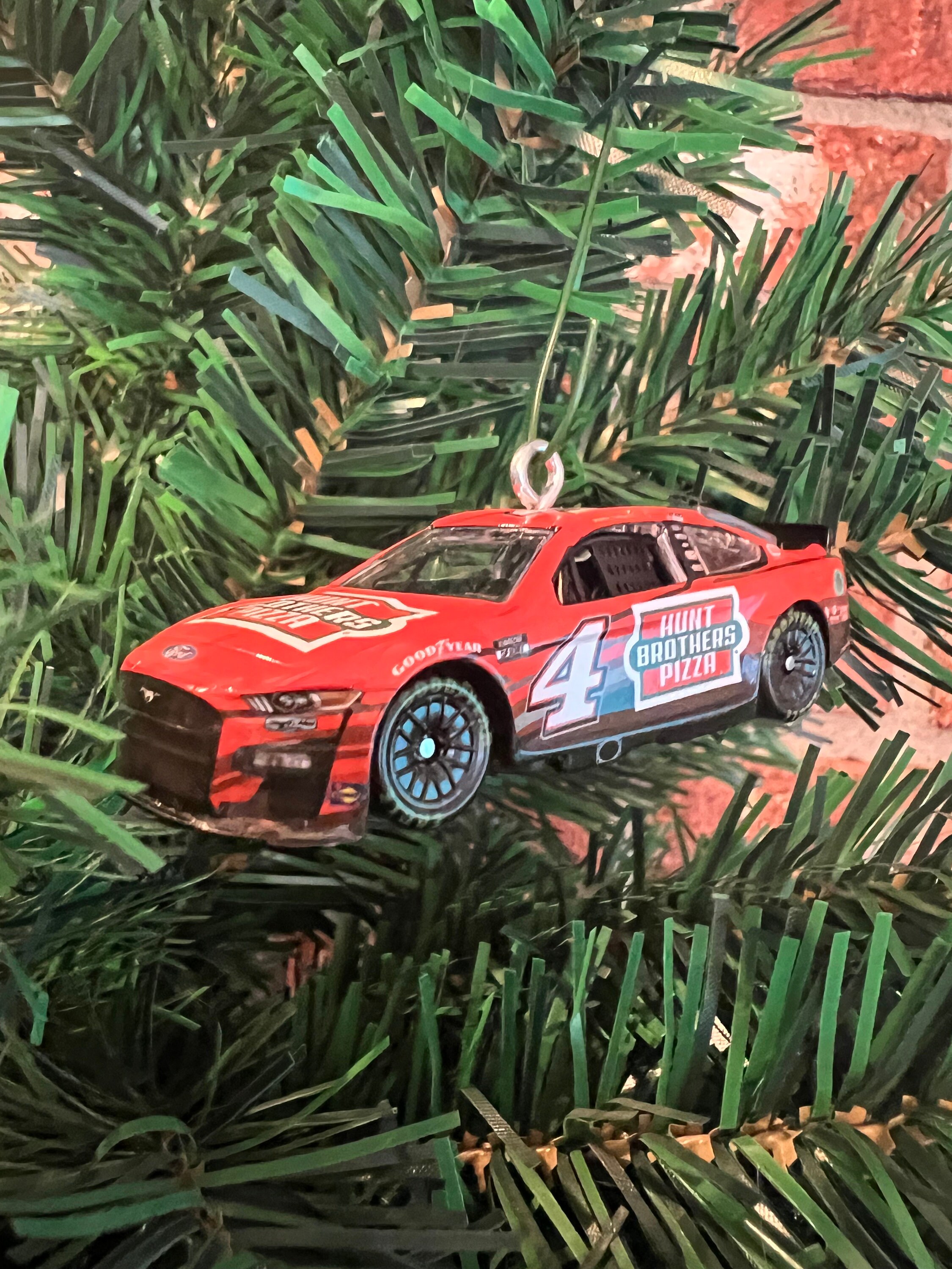 NASCAR #4 Kevin Harvick Race Car Christmas Ornament! CHOOSE ONE