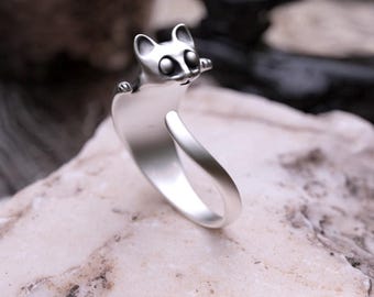 Handmade Sterling Silver Cat Ring: Adjustable Animal Jewelry