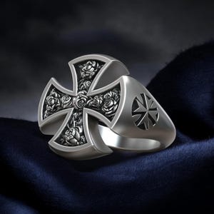 Sterling Silver Maltese Cross Ring: Knight Templar Jewelry