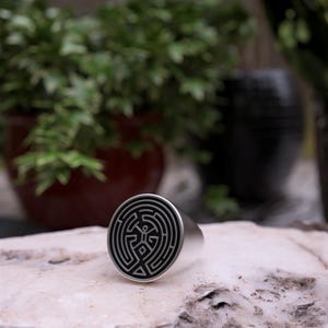 Maze Ring Sterling Silver Labyrinth Signet Ring 925 Silver Geometric Pattern Ring for Men Women Puzzle Jewelry Gift