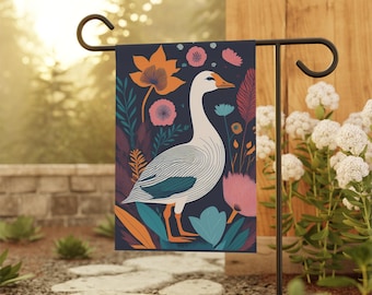 Goose Garden Flag: Botanical Outdoor Decor, Yard Banner