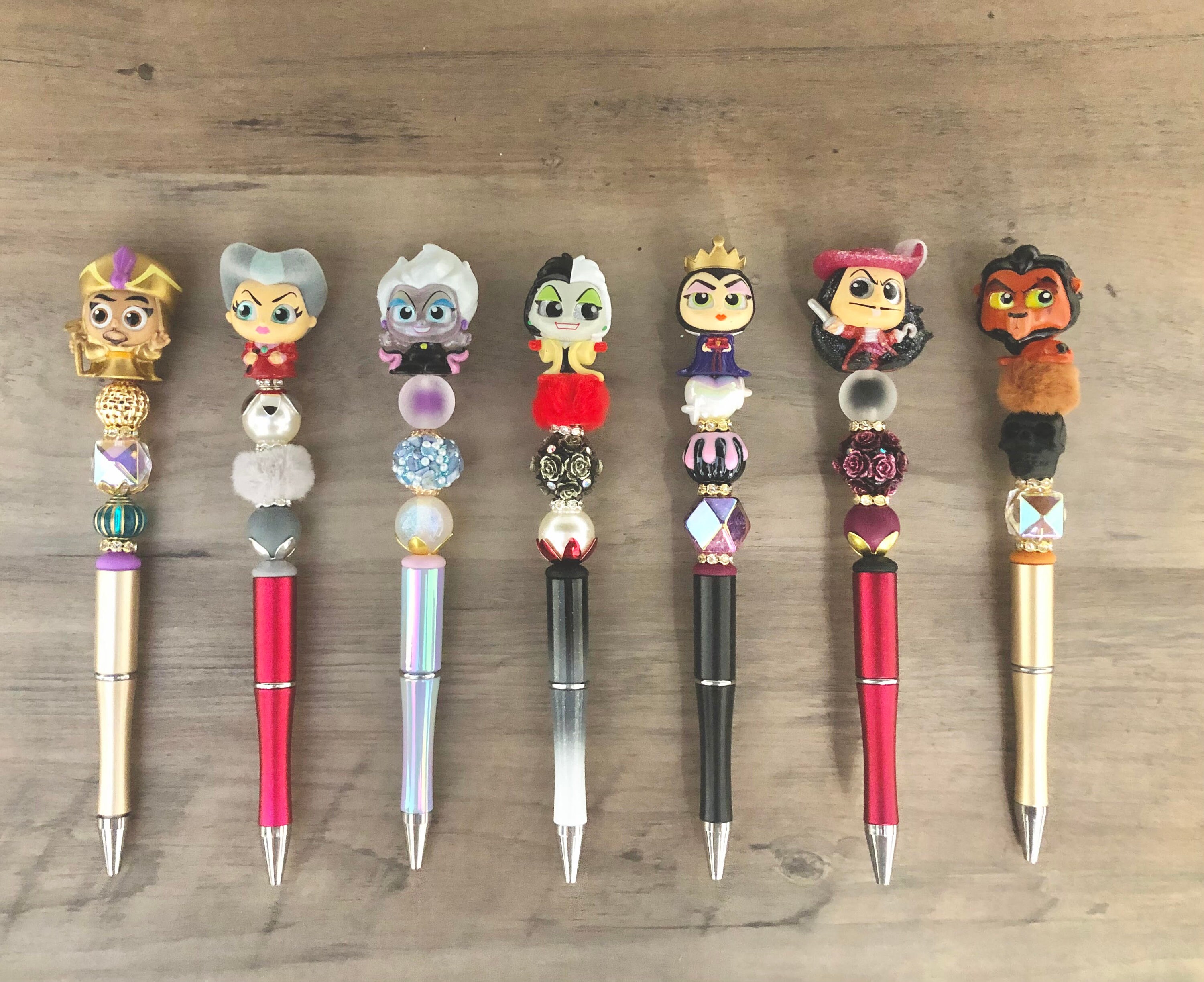 Disney Tangled Doorable Bead Pens Collection- Doorables- Disney  Luxury Beadable Black DISNEY VILLAINS Pen display picture 1
