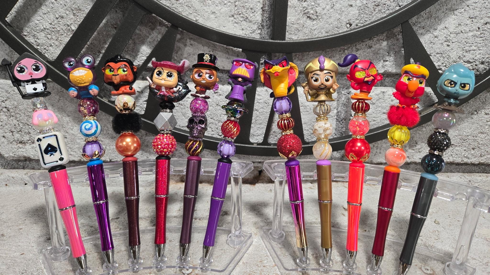 Disney Tangled Doorable Bead Pens Collection- Doorables- Disney  Luxury Beadable Black DISNEY VILLAINS Pen display picture 1