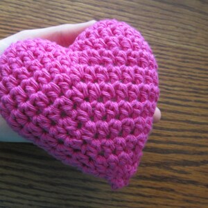 Großes 3 Dimensionales gehäkeltes Amigurumi Herz