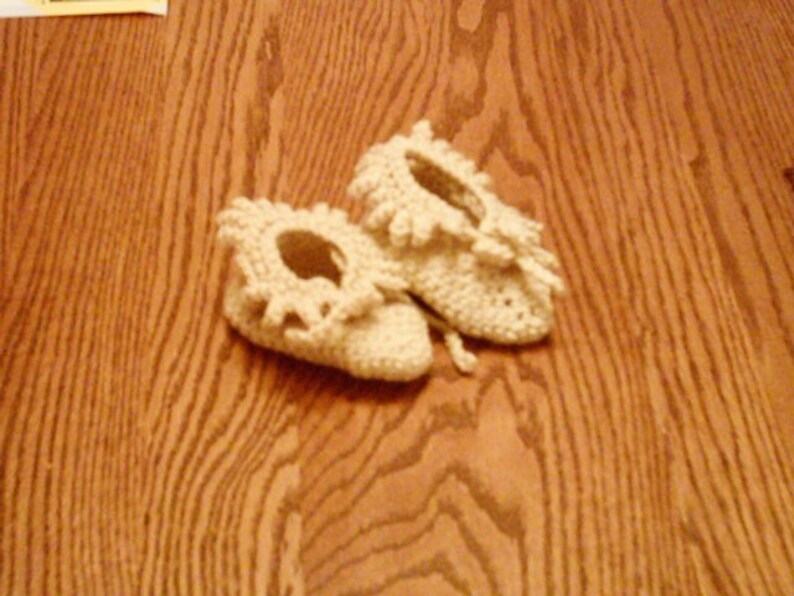 Infant/Toddler crocheted Moccasin style booties image 3