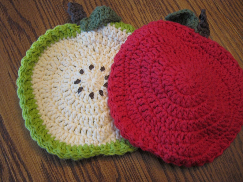 Apple Potholder Double thickness image 1