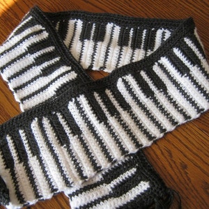 Keyboard Scarf