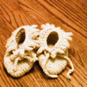 Infant/Toddler crocheted Moccasin style booties image 2