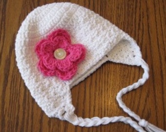 Earflap beanie with Flower