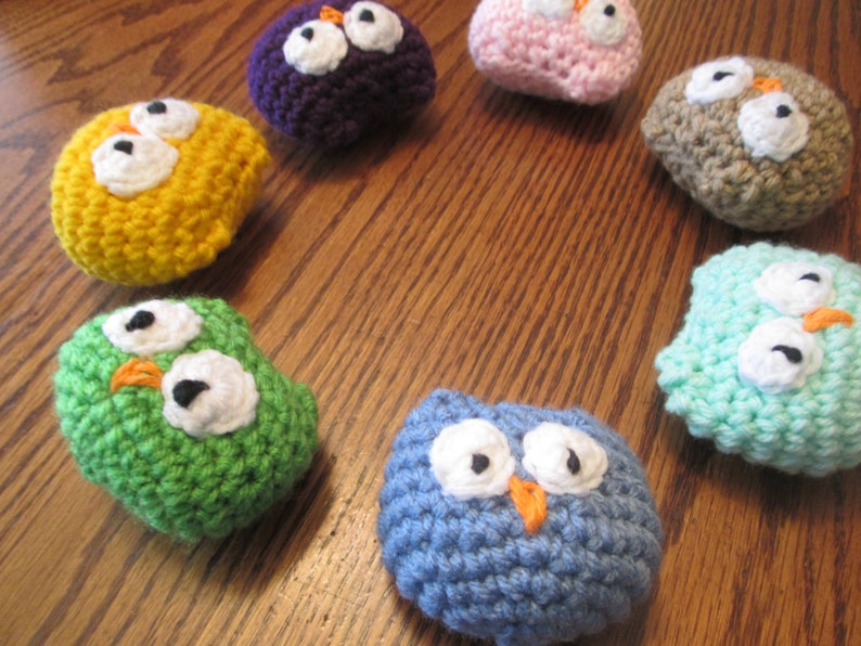Small Crochet Owl Amigurumi image 1