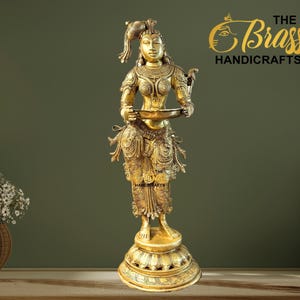 Handcrafted Brass Lady Statue – Traditional Indian Entryway Decor | Antique Finish Home Accent for Welcoming Vibes, Indian Handicraft Accent