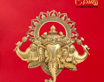 Arte de pared de Ganesha de tres caras de latón / Adorno de pared de Ganesha Trimukh / Ídolo de Ganesha de latón para decoración del hogar, decoración de puja, obsequio de TBH