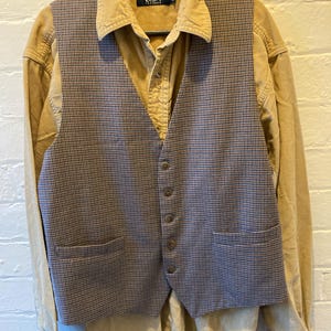Tartan Plaid Vest Men Checkered Waistcoat Scottish  Hipster Vest Gift Size Medium