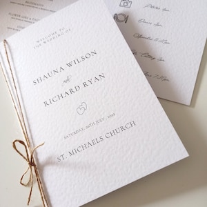 8 ページの礼拝順序 | 結婚式の小冊子 | 8 ページのデジタル ダウンロード | Canva | ミサの小冊子 | ミニマル | カトリック | 複数ページ