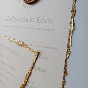 Set di inviti per matrimonio / Invito con bordo frastagliato / Busta / Sigillo di cera / Doratura a foglia d'oro / Strappato a mano / Invito