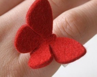 BUTTERFLY RING - 100% wool felt -  Valentine Red - medium