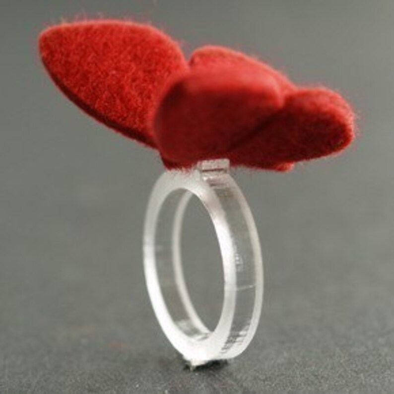 BUTTERFLY RING 100% wool felt Valentine Red medium image 4