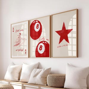 Juego de 3 cartas de juego de la suerte con forma de bola 8 y estrellas en color rojo y beige, impresiones artísticas de pared modernas, estética retro y funky Y2K, decoración de dormitorio en color rosa y rojo