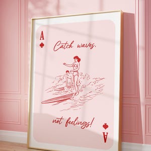 Catch Waves Pink Spielkarte Vintage Retro Poster, Trendy Preppy Girl Surfer Strand Kokette Wand Kunst Druck, DIGITAL DOWNLOAD Wohnheim Kunst