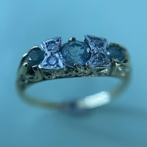 9ct Aquamarine and Diamond Ring. Ref: SH4181