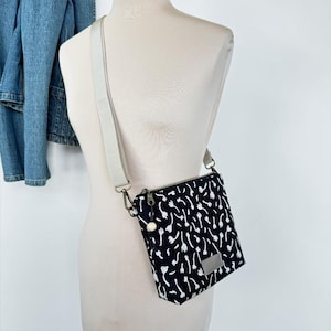 Floral Print Canvas Crossbody Bag: Black & Tan Roxy Bag