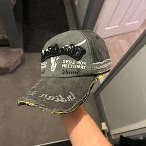 Distressed Vintage American Cowboy Trucker Cap – “Rebel State” Western Hat with Embroidered Design (7 Colours)