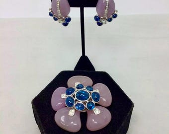 Kenneth Jay Lane Lilac Acrylic Flower Brooch & Clip On Earrings Set Book Piece