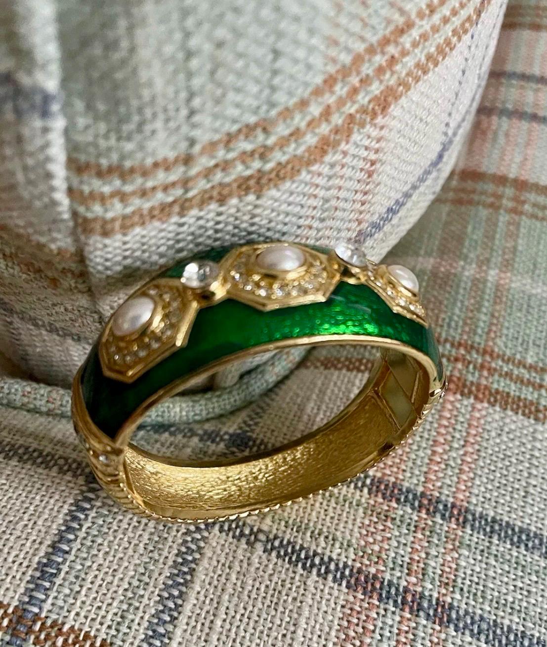 Christian Dior GERMANY ゴールドバングル ヴィンテージ Christian Dior 1973 Logo CD Chunky Clamper Manschette Cuff