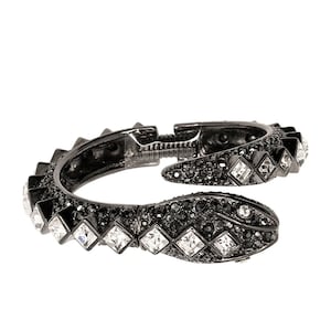 Sällsynt Kenneth Lane KJL Vintage Rubin Gunmetal Crystal Snake Armband BOKDEL