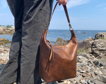 Bison leather Bucket bag, full grain brown leather, American leather shoulder bag