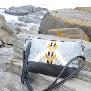 Wool and leather crossbody bag, black genuine leather, Rancho Arroyo wool fabric, brown leather crossbody bag, southwest crossbody bag
